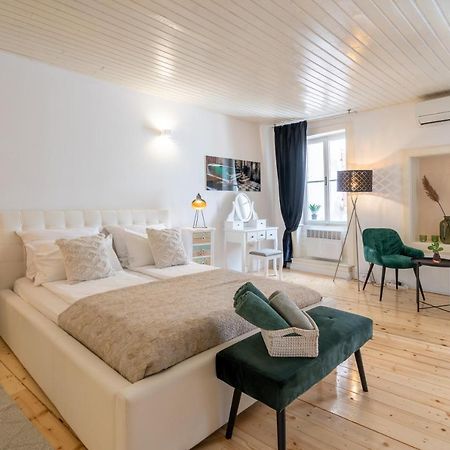 Casanoa Old Town Rovinj Apartment Экстерьер фото